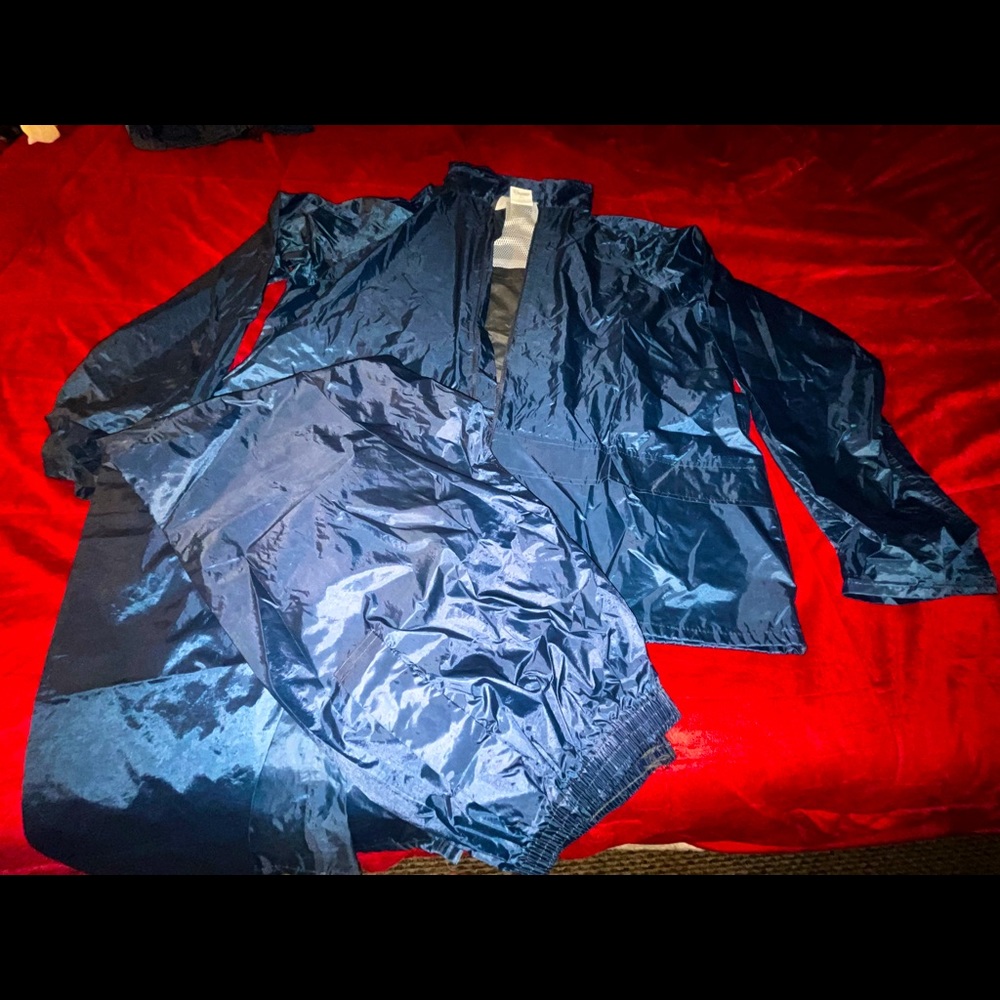 Rain coat and pants sets